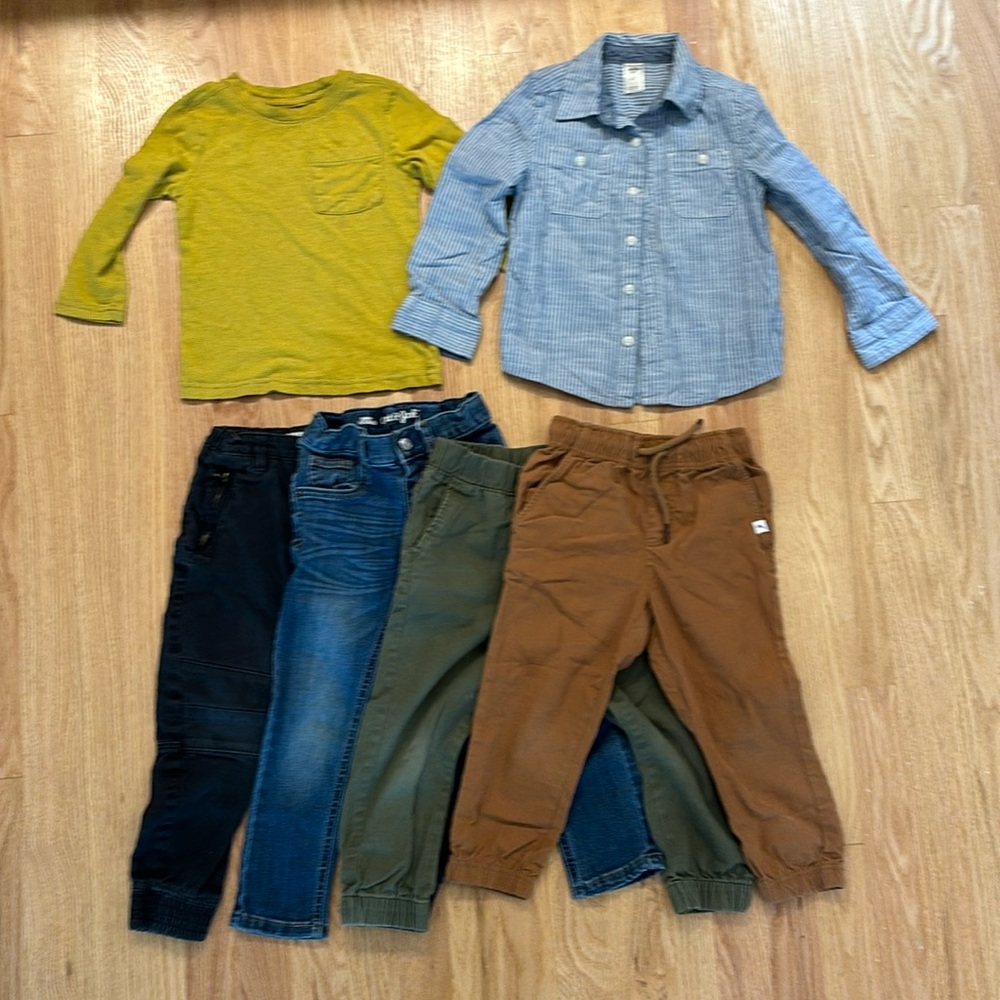 Bundle of 3T-4T kids pants & shirts